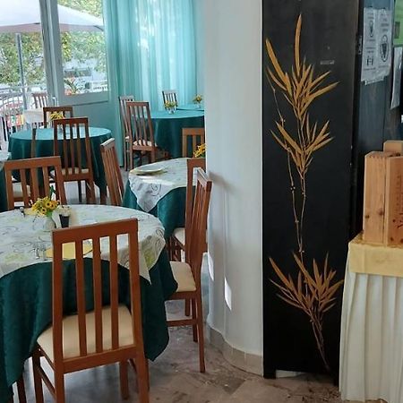 Hotel Santini Rimini Extérieur photo